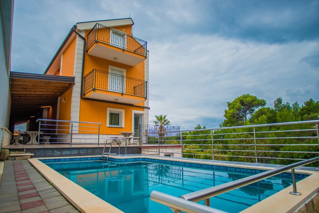 Apartments Nina Promajna Esterno foto